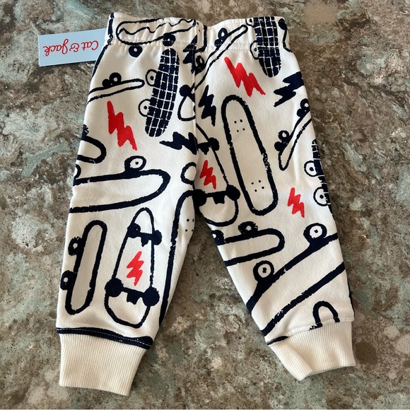 Cat & Jack Skateboard Sweat Set 12M NWT - Picture 9 of 11